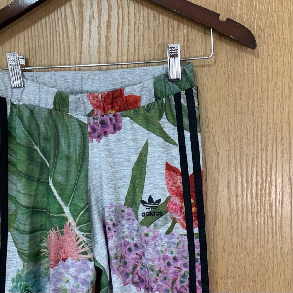 Adidas Original Leggings Botanical Floral Trefoil - Picture 3 of 9